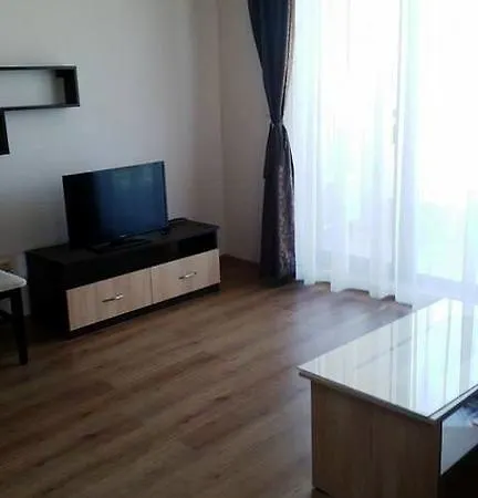 Mistral Bora Nesebar